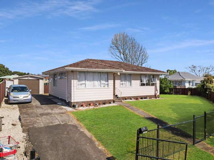 8 Dorendia Place Clendon Park_10