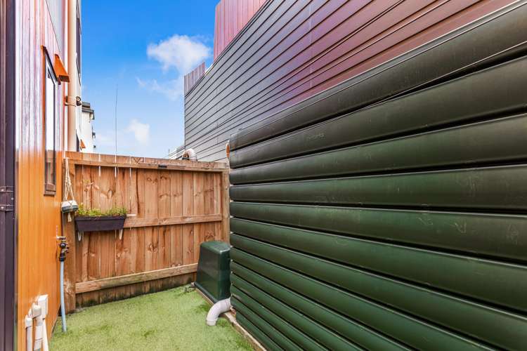 9/18 Hewlett Road Massey_10