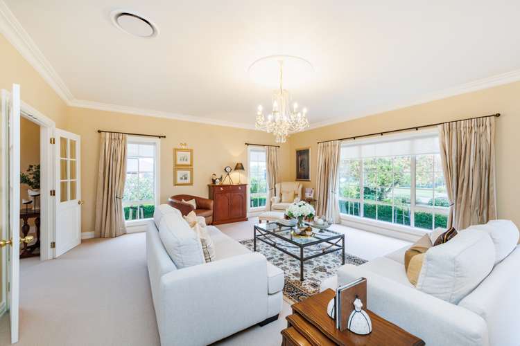 35 Cashmere Drive Fitzherbert_22