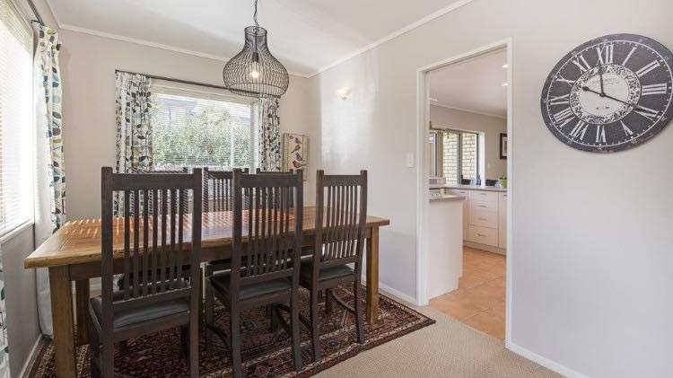 2 Jan Higgins Place Golflands_14