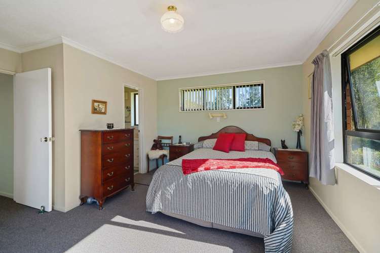 8 Plachatsh Lane Oxford_10