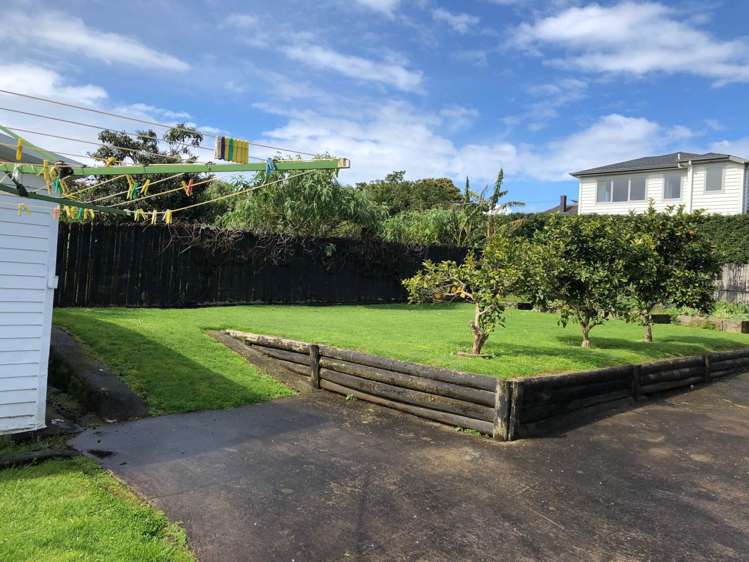 4 Coates Crescent Panmure_12