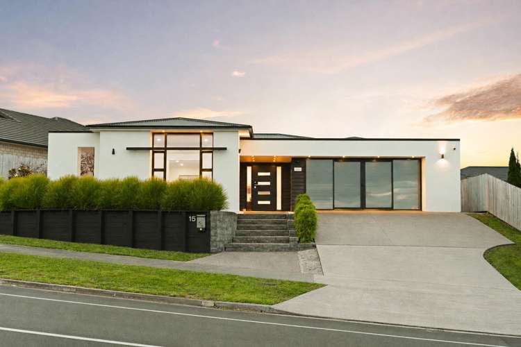 15 Waireka Road_0