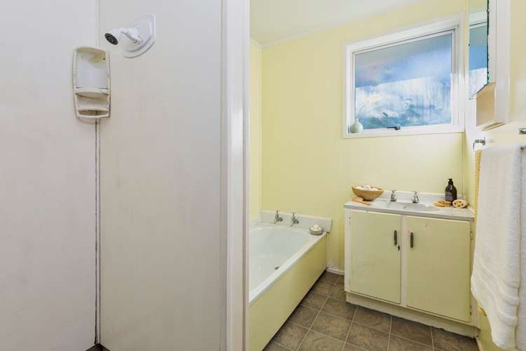 32 Tabitha Crescent Henderson_18