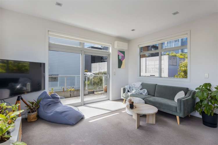 2 Lakshmi Place Khandallah_6