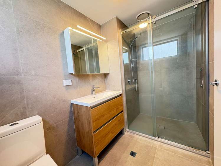 105/1 Derna Road Panmure_9