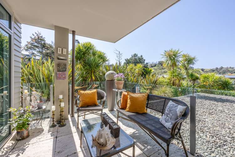 1 Little Compton Mews Snells Beach_11