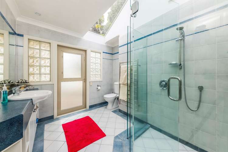 2 Anaheim Boulevard Shamrock Park_14