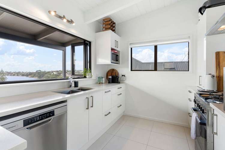 53 Ardern Avenue Stanmore Bay_3