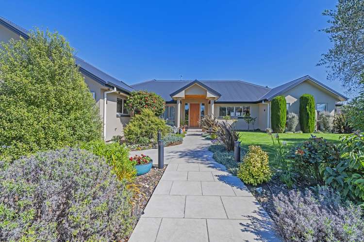 204 Southfield Drive Lincoln_8