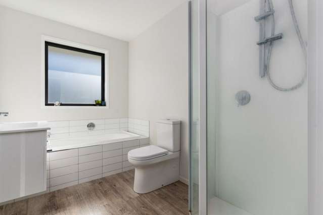 187 Faringdon Boulevard Rolleston_2