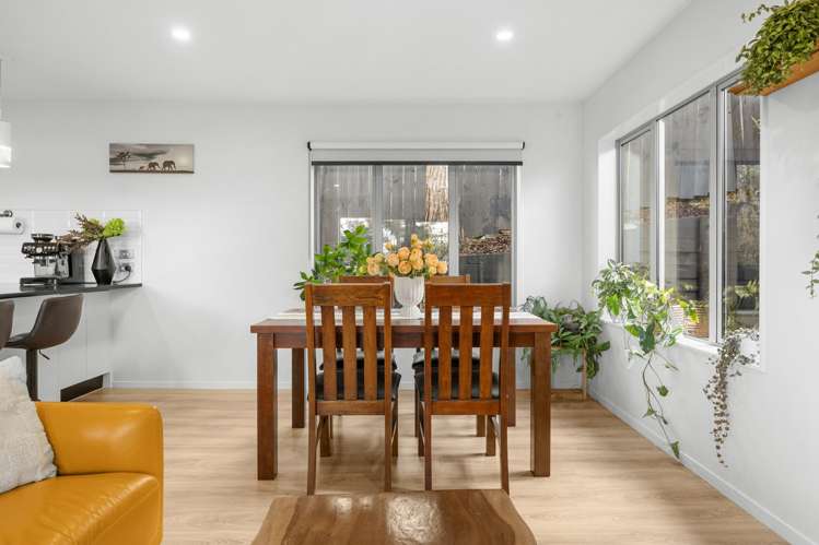 2/61 Albrecht Avenue Hillsborough_12