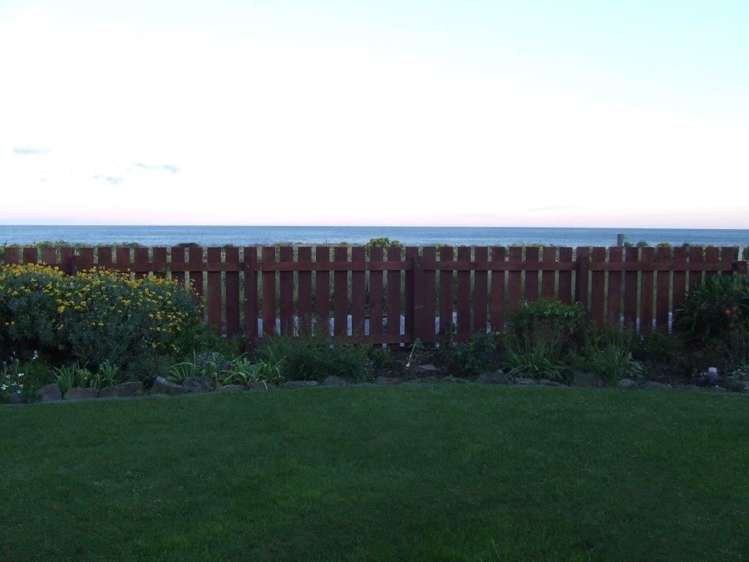 202 Rarangi Beach Road Rarangi_19