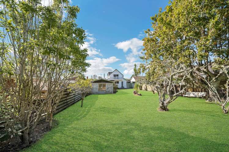 125 Portage Road New Lynn_2