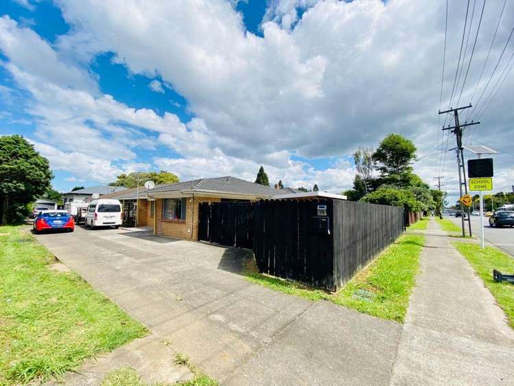 215 St George Street Papatoetoe_11