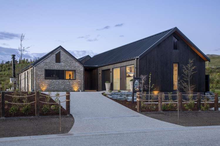6 Kahiwi Drive Lower Shotover_20