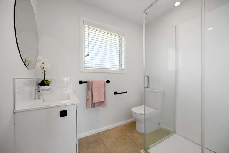 18 Northolt Road Fairview Downs_14