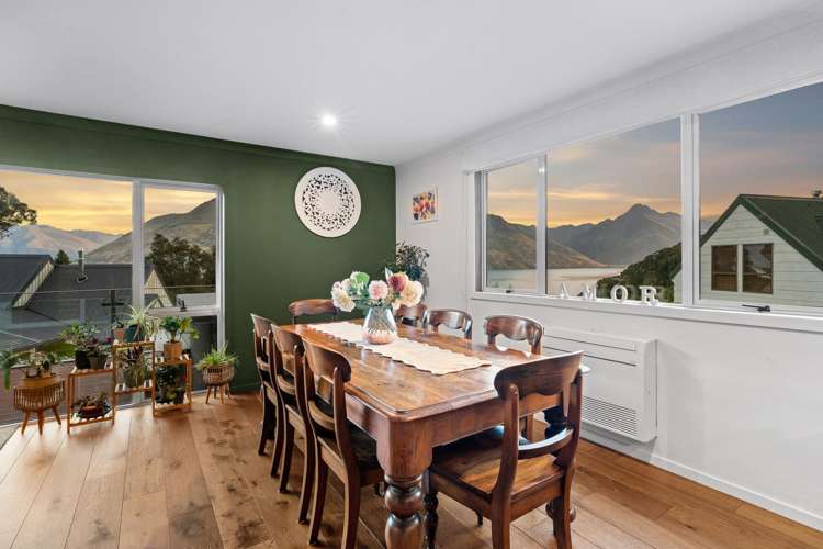 2 Evergreen Place Sunshine Bay_28
