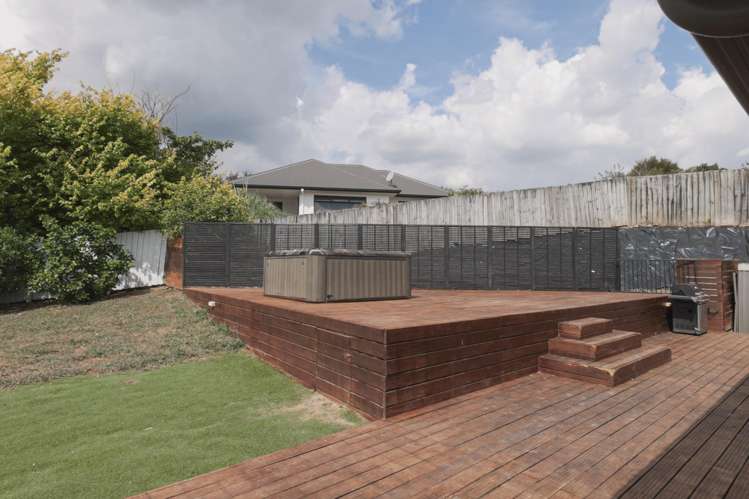 8 Heathfield Avenue Huntington_6