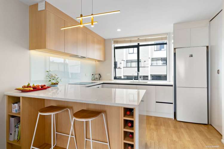 127b Queens Road Panmure_14