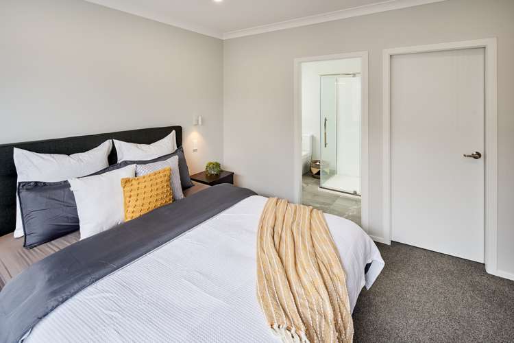 107 Queen Charlotte Drive Aotea_12