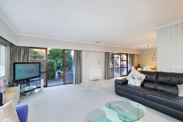 16 Exeter Street Stoke_7