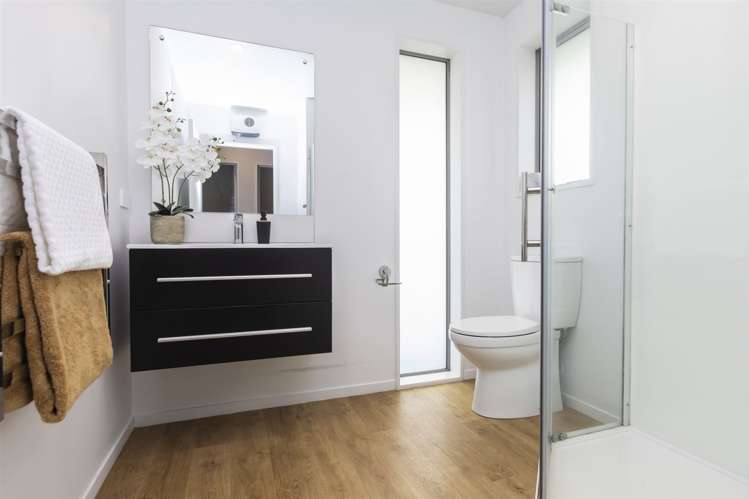 7 Selsey Lane Somerfield_9