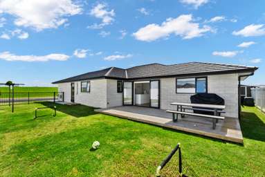 115 Kaurinui Crescent_3