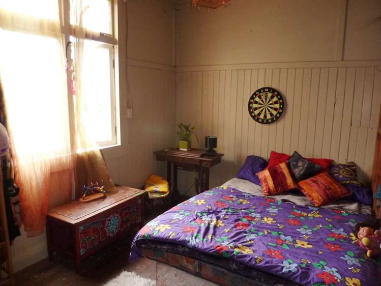 6 Newcastle Street Waimangaroa_9