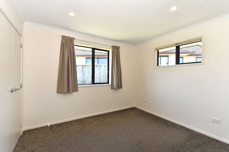 6 Ken Wadsworth Way Stoke_16