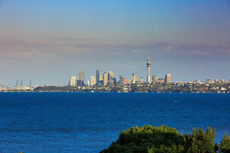 124 Beach Road Te Atatu Peninsula_19