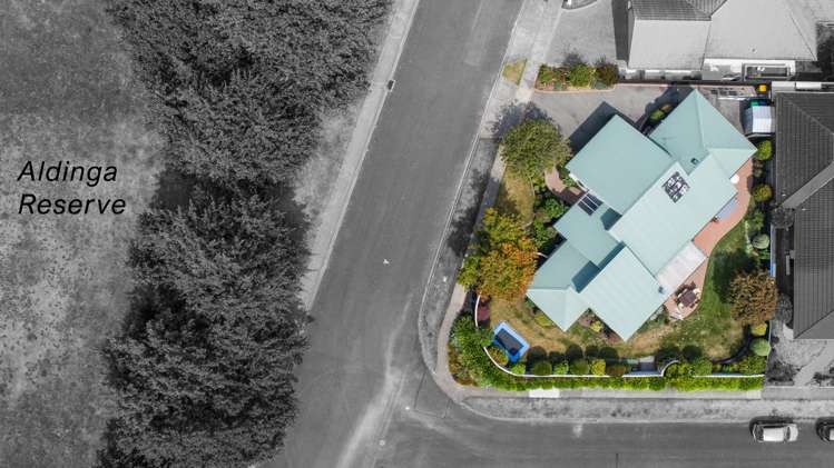 1 Stead Crescent Stoke_3