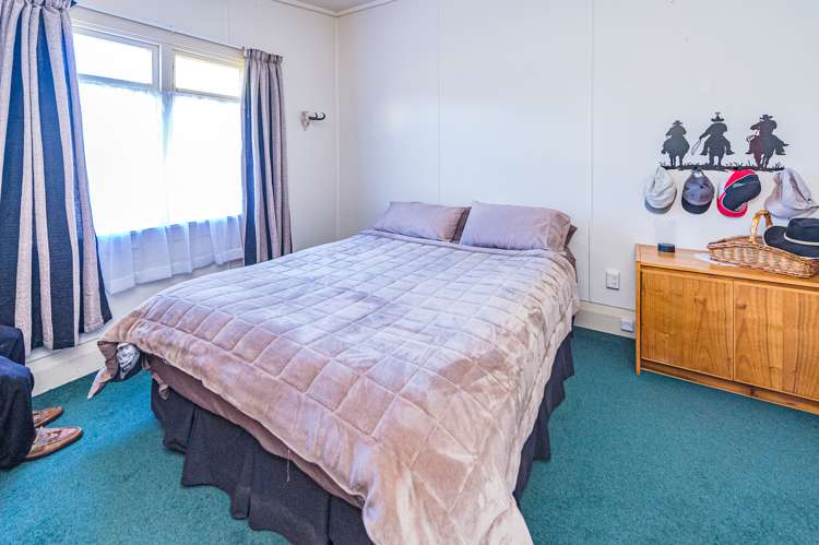 689 Ruatangata Road Whangaehu_8