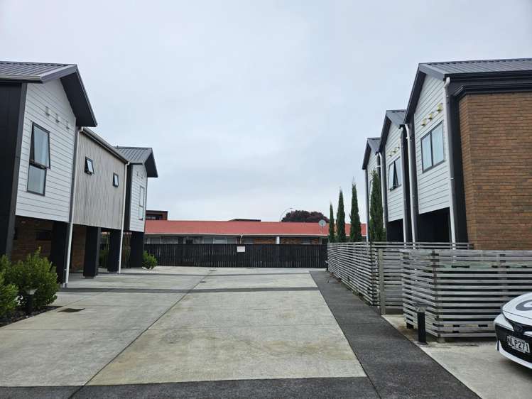 1/150 Te Rapa Road 3283_13