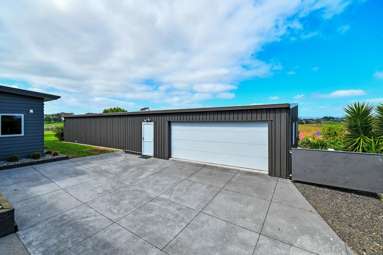 25 Kendallvale Drive_4