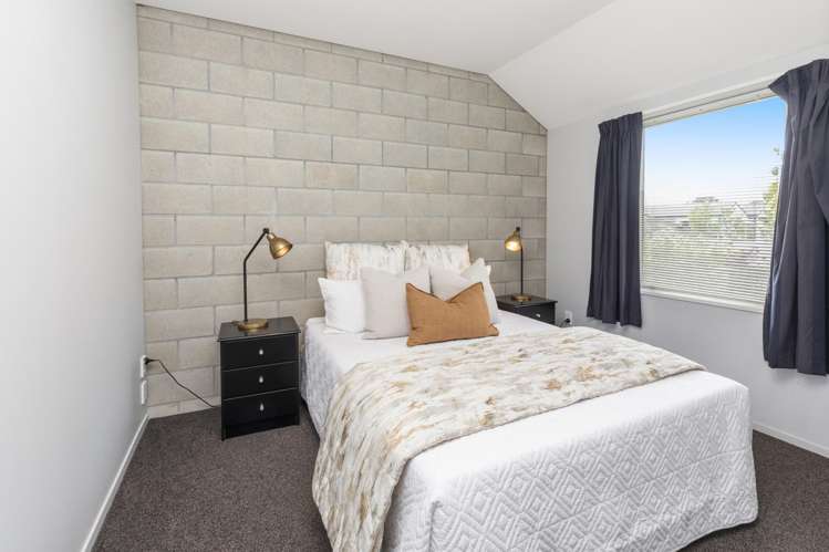 2/24 Dickens Street Addington_13