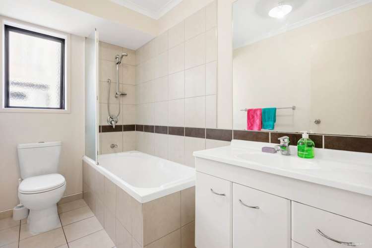 102a Queen Street Waiuku_15