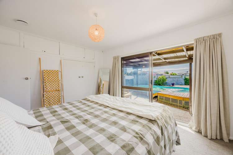 8 Corbett Place Onekawa_17