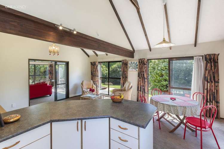 20 Lavandula Crescent Burnside_13