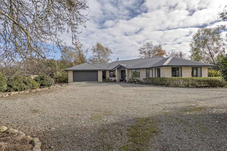 1963 Ealing Montalto Road Ashburton Surrounds_18