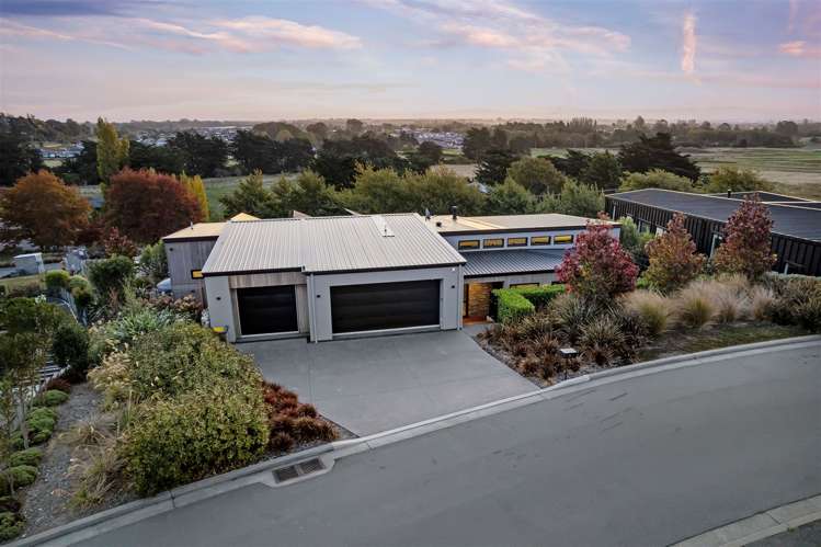 3 Hewers Lane Kennedys Bush_25