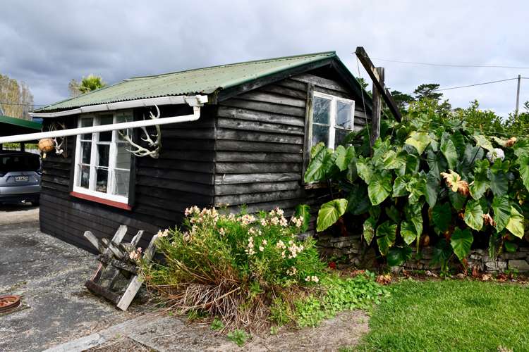 3 Wharf Road Karamea_16