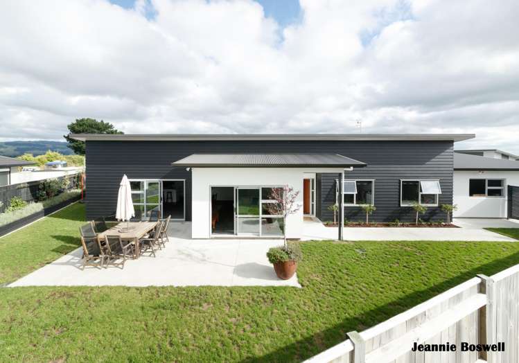 7 Morocco Terrace Kelvin Grove_19