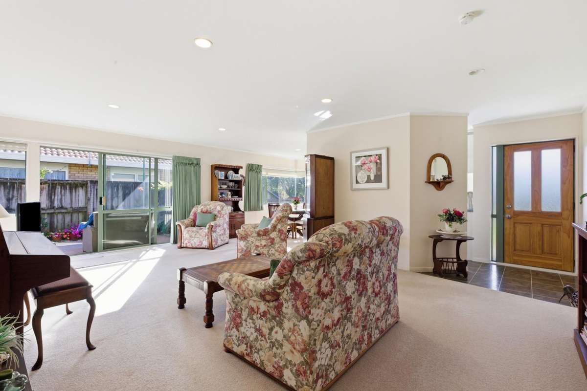 8 Webb Place_2