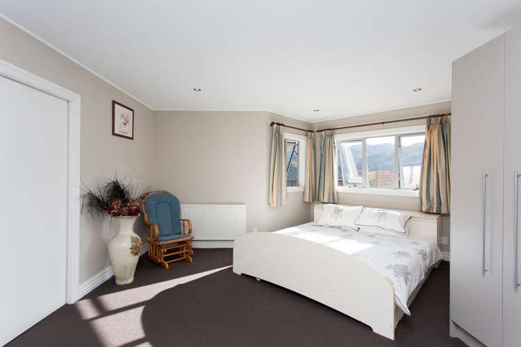 6 Jordan Street Island Bay_9