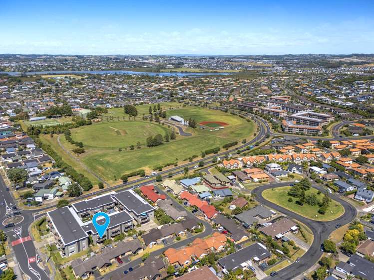 206/252 Centreway Road Orewa_19