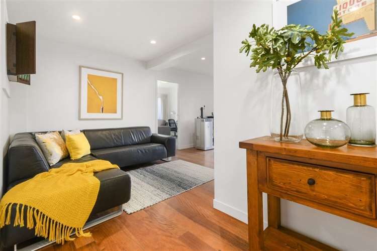 36 Fielding Crescent Farm Cove_12