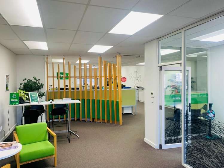 2/1105 Plunket Street Hastings_1