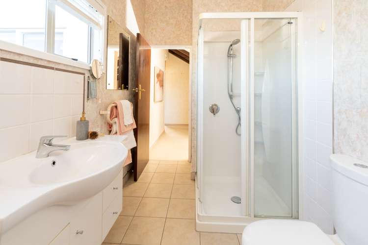 113 Field Way Waikanae Beach_33