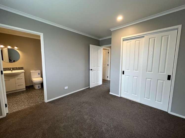 12 Sea dune place Ruakaka_17